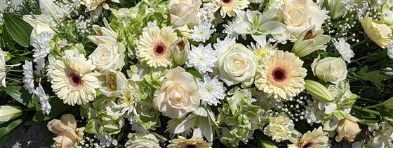 White Lily & Rose Casket Spray - Image 5